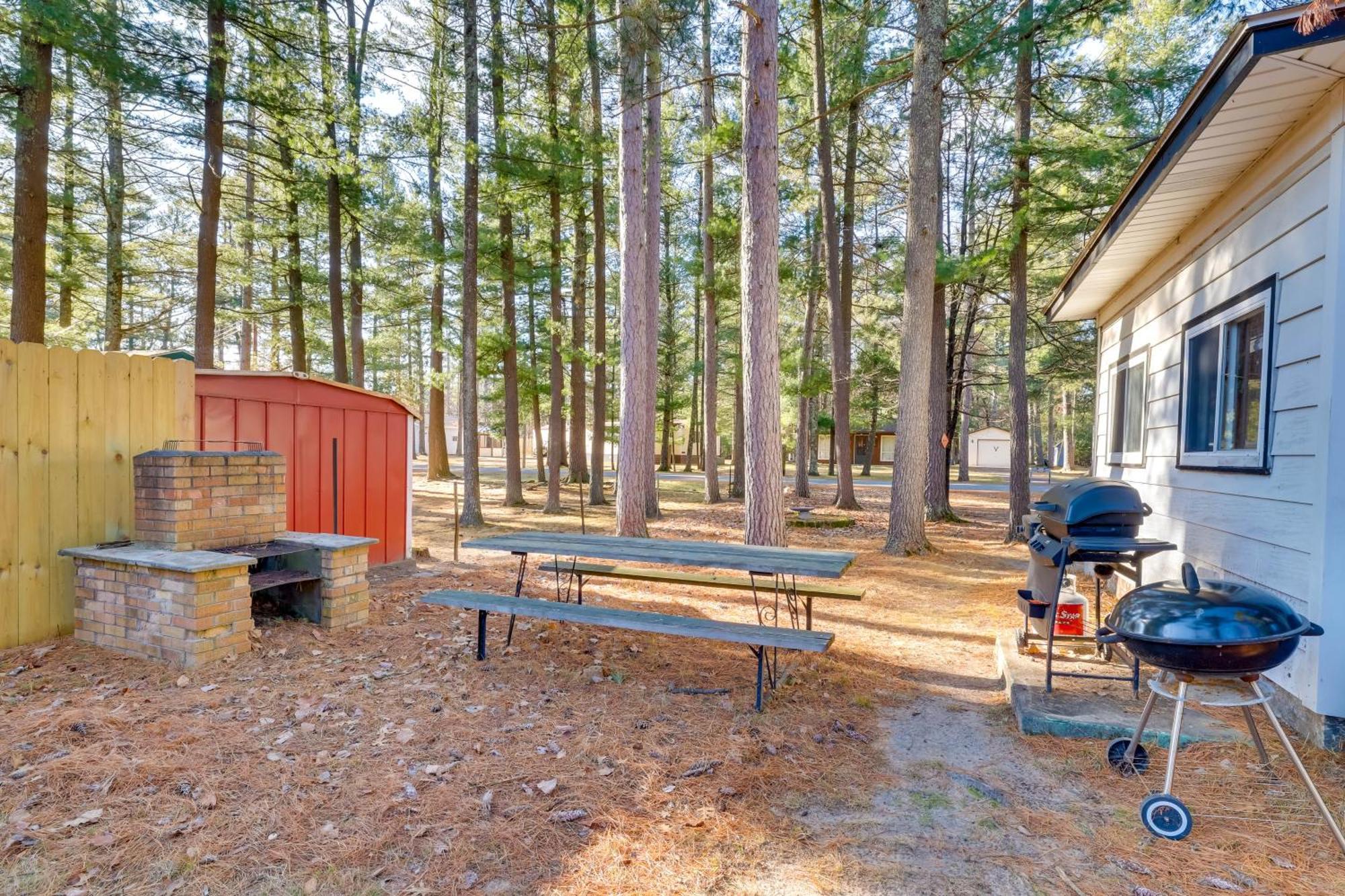 Wisconsin Cabin With Atv Trails, Near Lake Arbutus! Hatfield Exteriér fotografie
